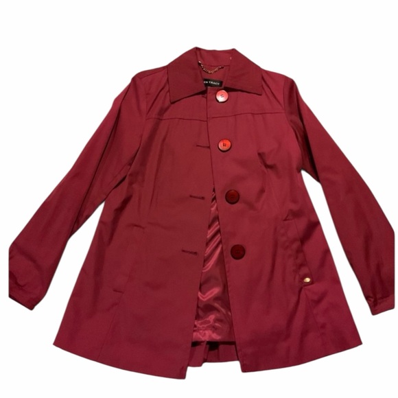 Ellen Tracy Jackets & Blazers - Ellen Tracy Women's Burgundy Trench Coat